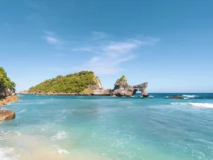 CBG_TRV_East Penida_Atuh Beach_01